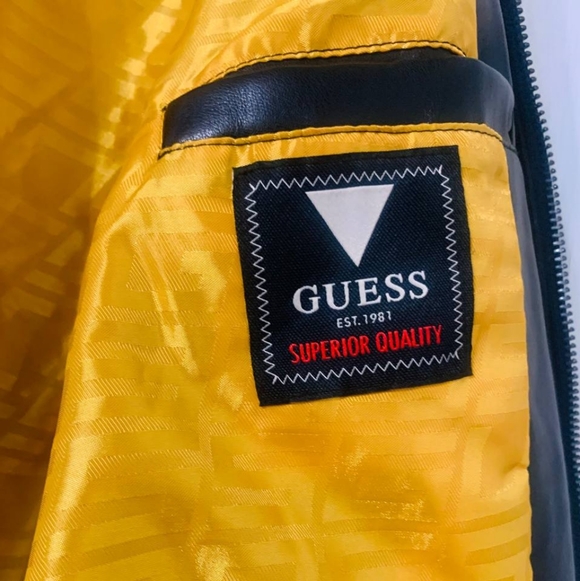 New GUESS mens District Faux Leather Bomber Jacket Size S - Picture 11 of 11